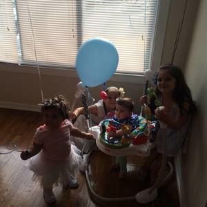 Meet your Posher, Ali